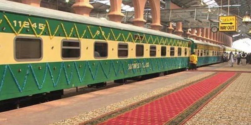 jinnah express train